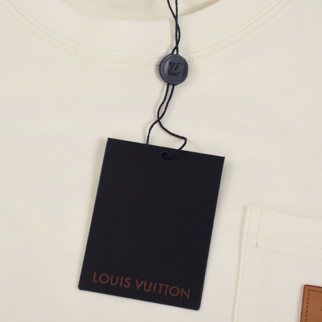 L's logo printed pocket T-shirt