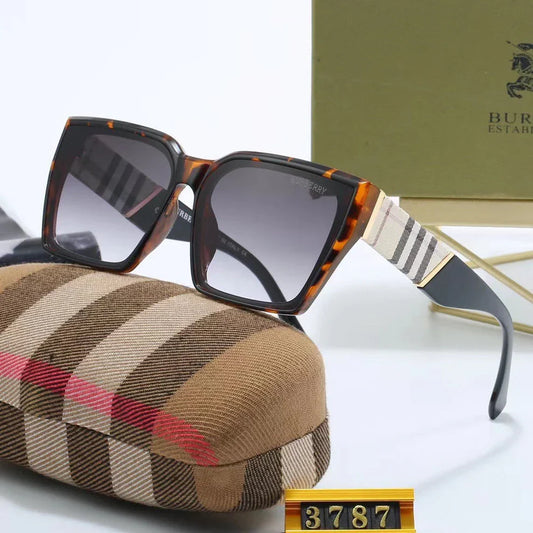 Classic Checkered Square Sunglasses  3787