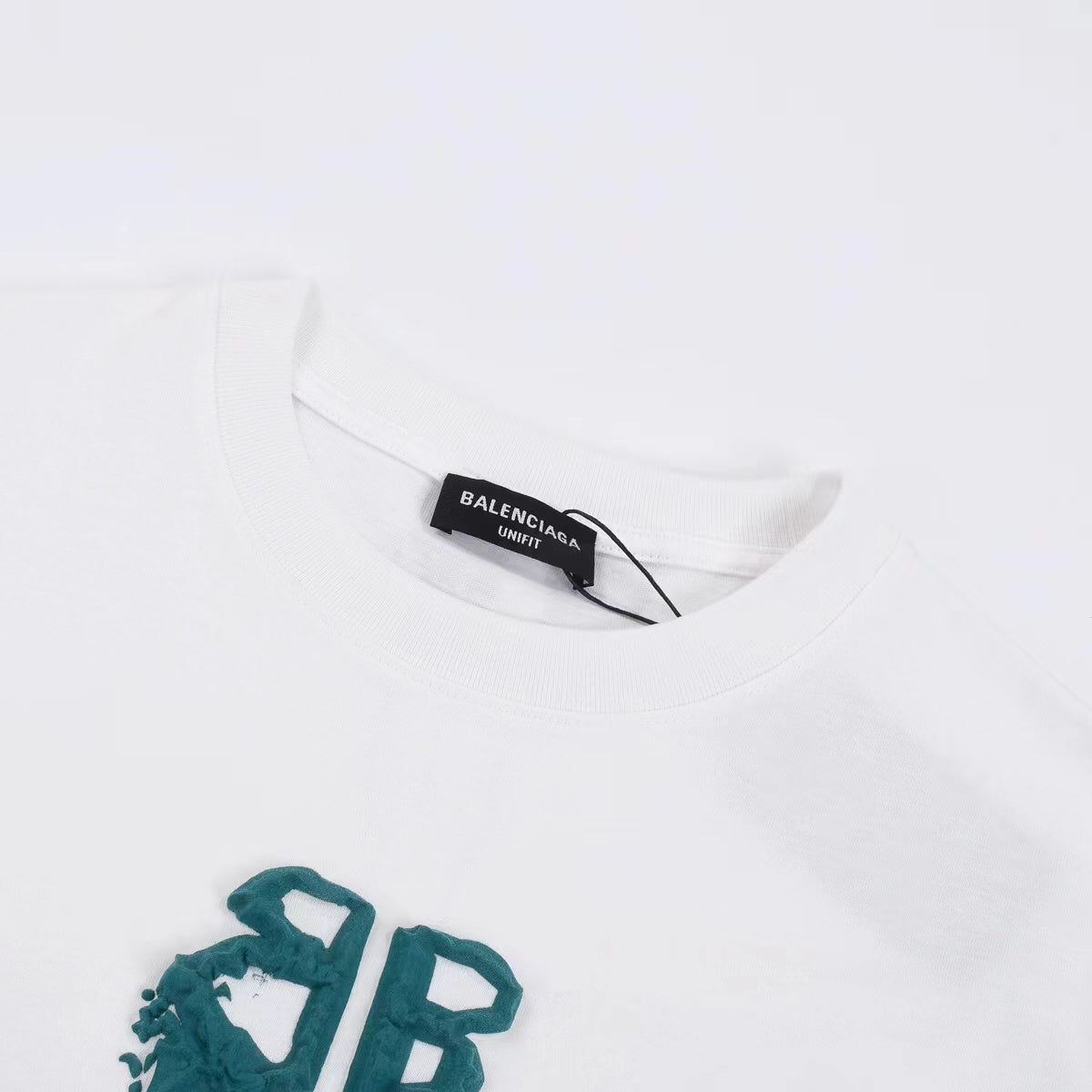 Painted logo T-shirt