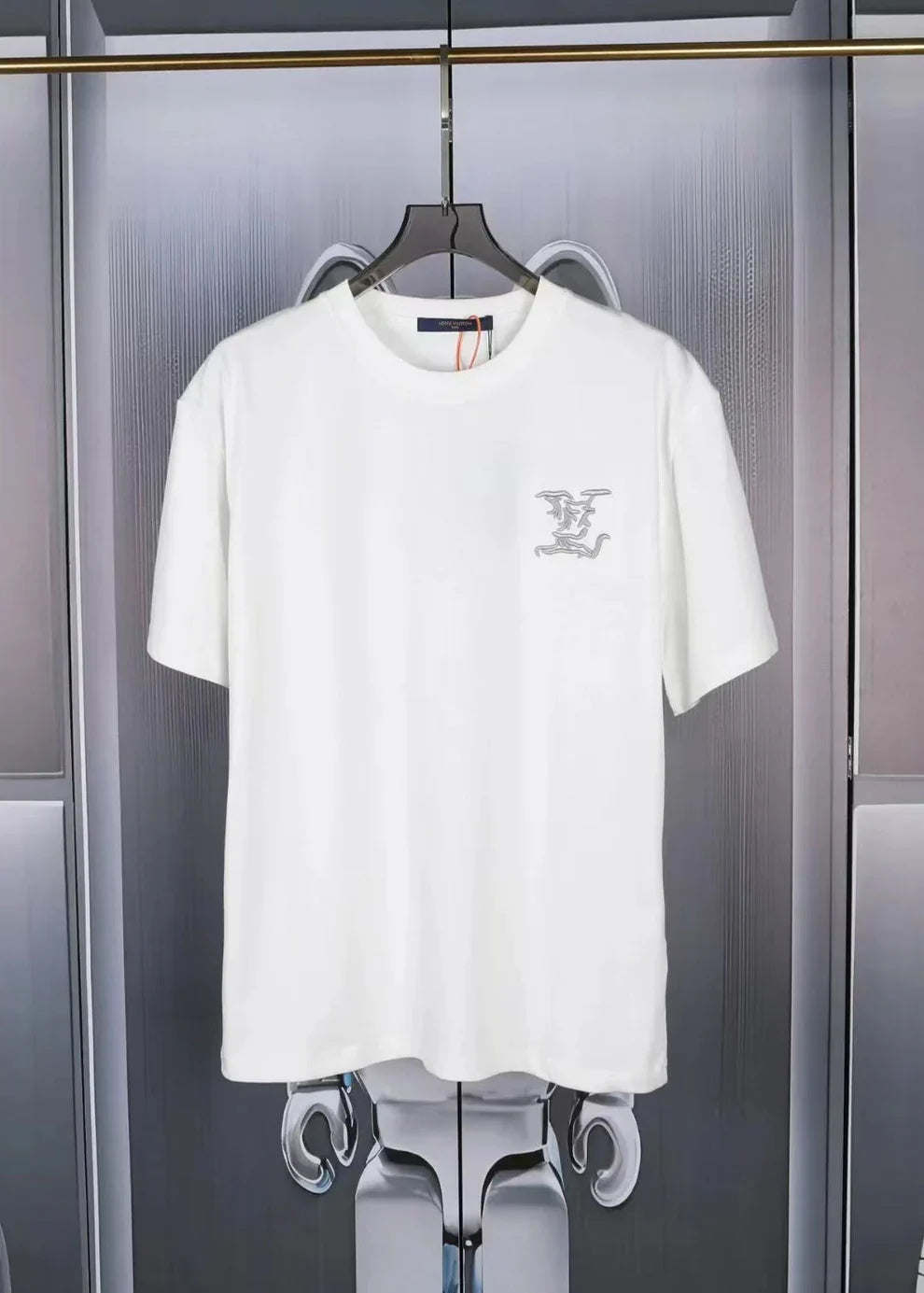 L's Presbyopia Big Logo On The Back T-shirt