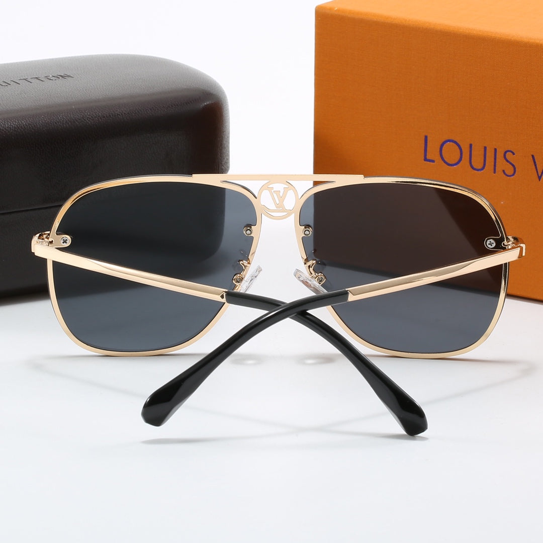 L‘s 3852 sunglasses