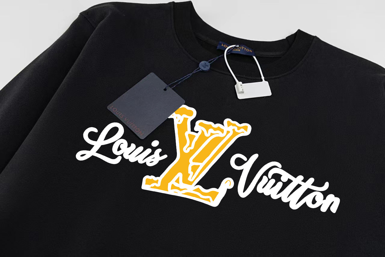 Sweatshirt with a personalized logo print