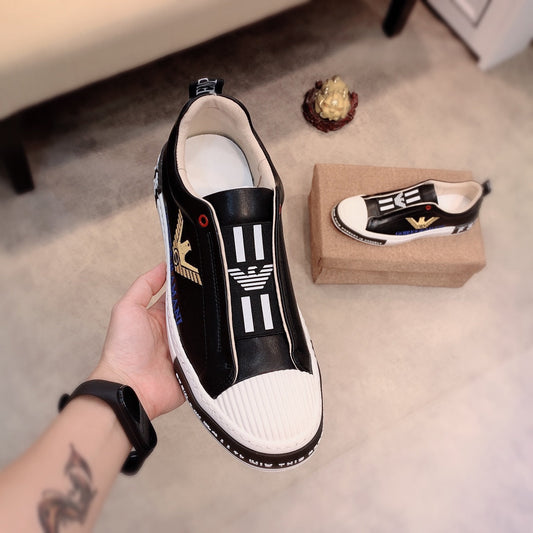 Leather simple black and white color matching casual shoes