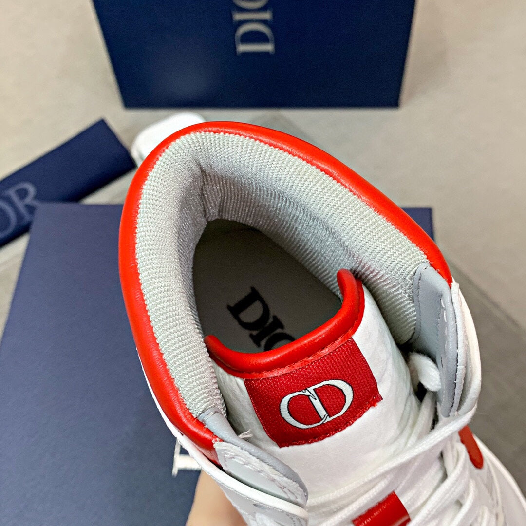 D02 Sneaker