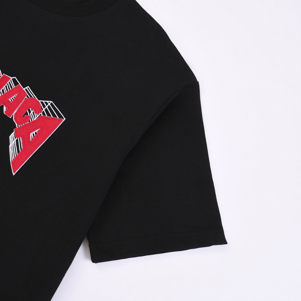 B's trend dark red letter logo T-shirt