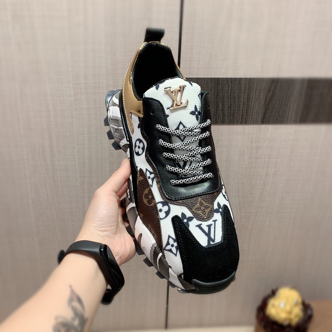 Luxury leather black white and gold matching sneakers