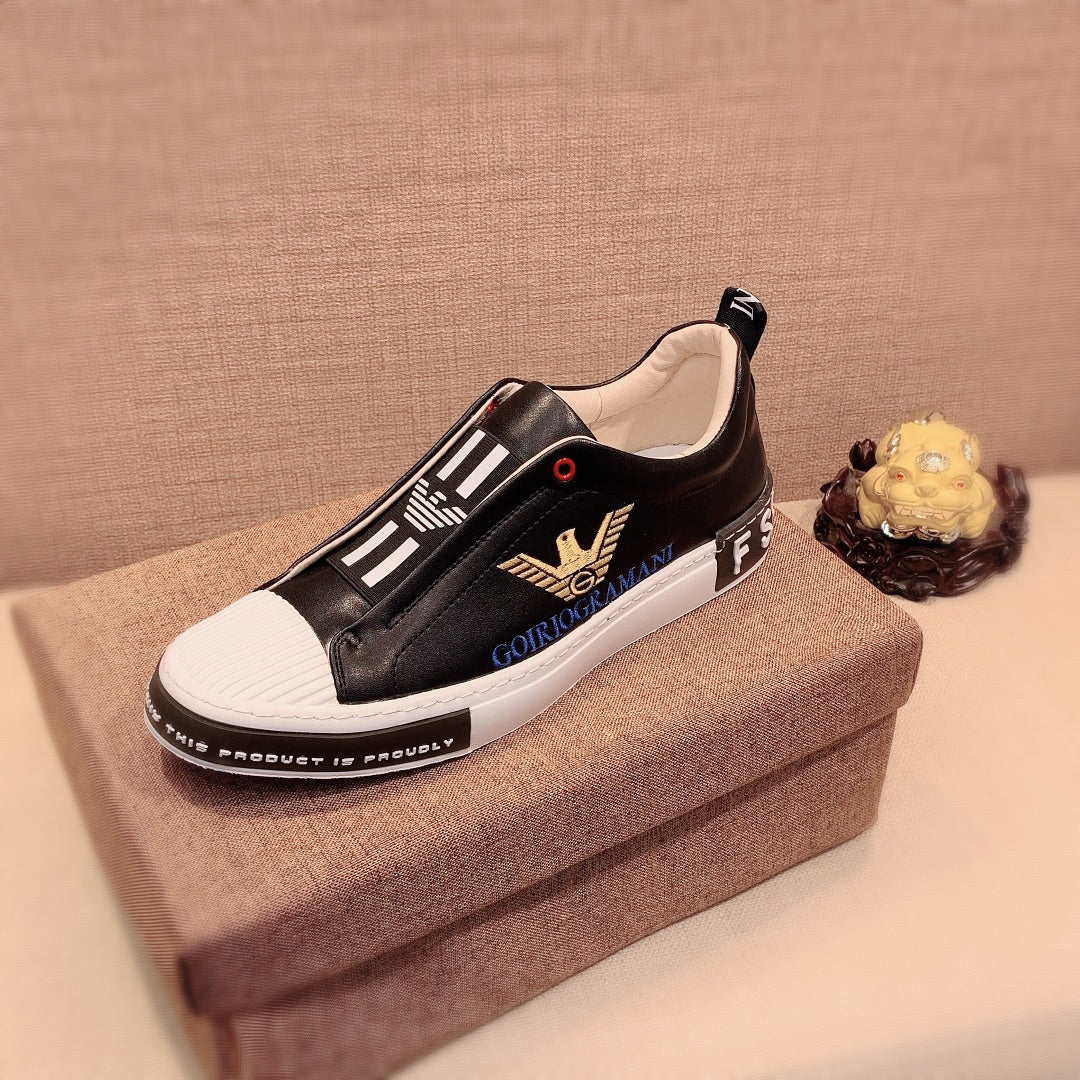 Leather simple black and white color matching casual shoes