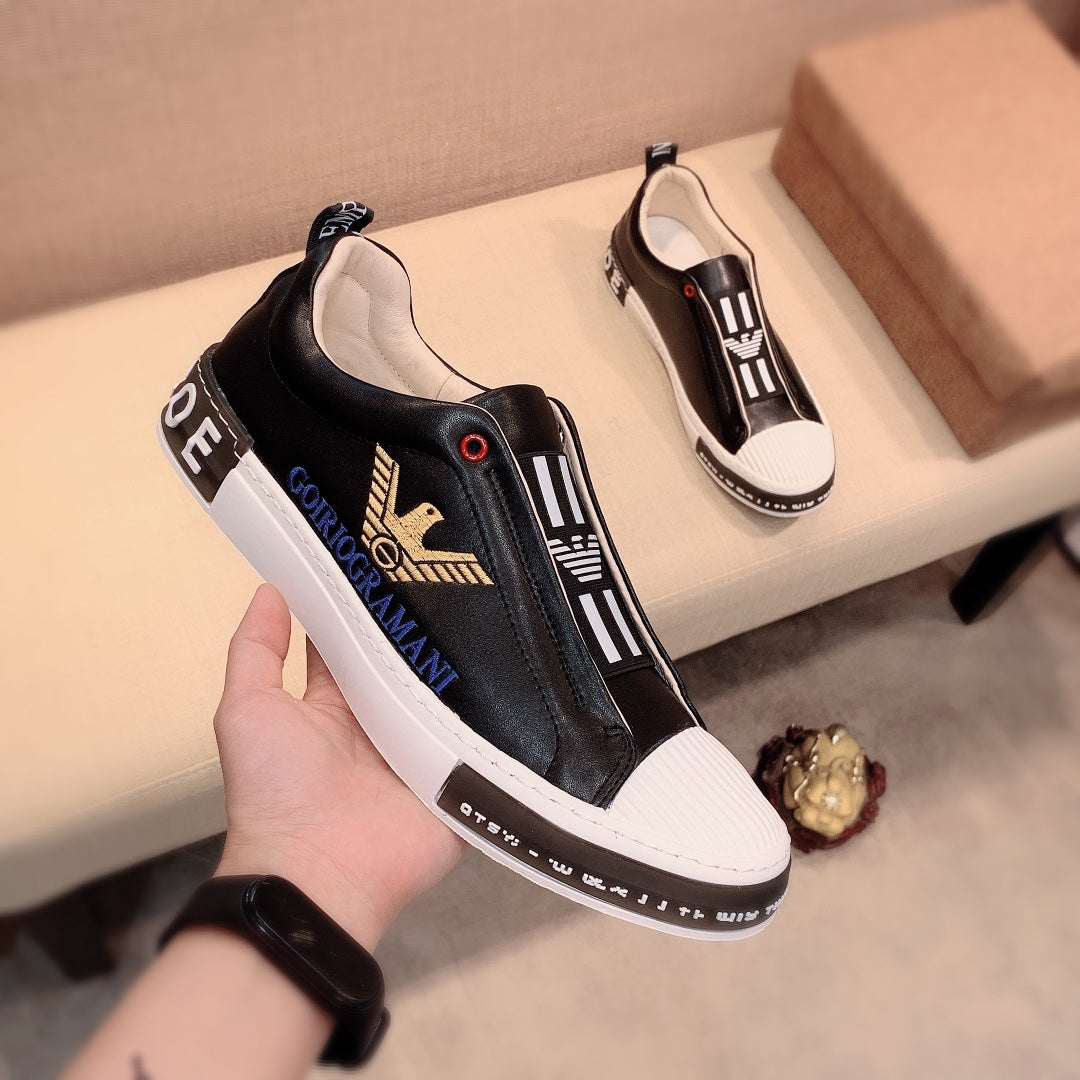 Leather simple black and white color matching casual shoes