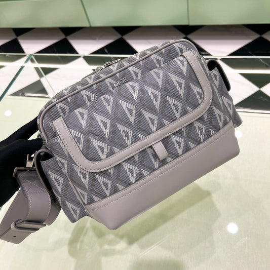 D's Crossbody Bag 0050