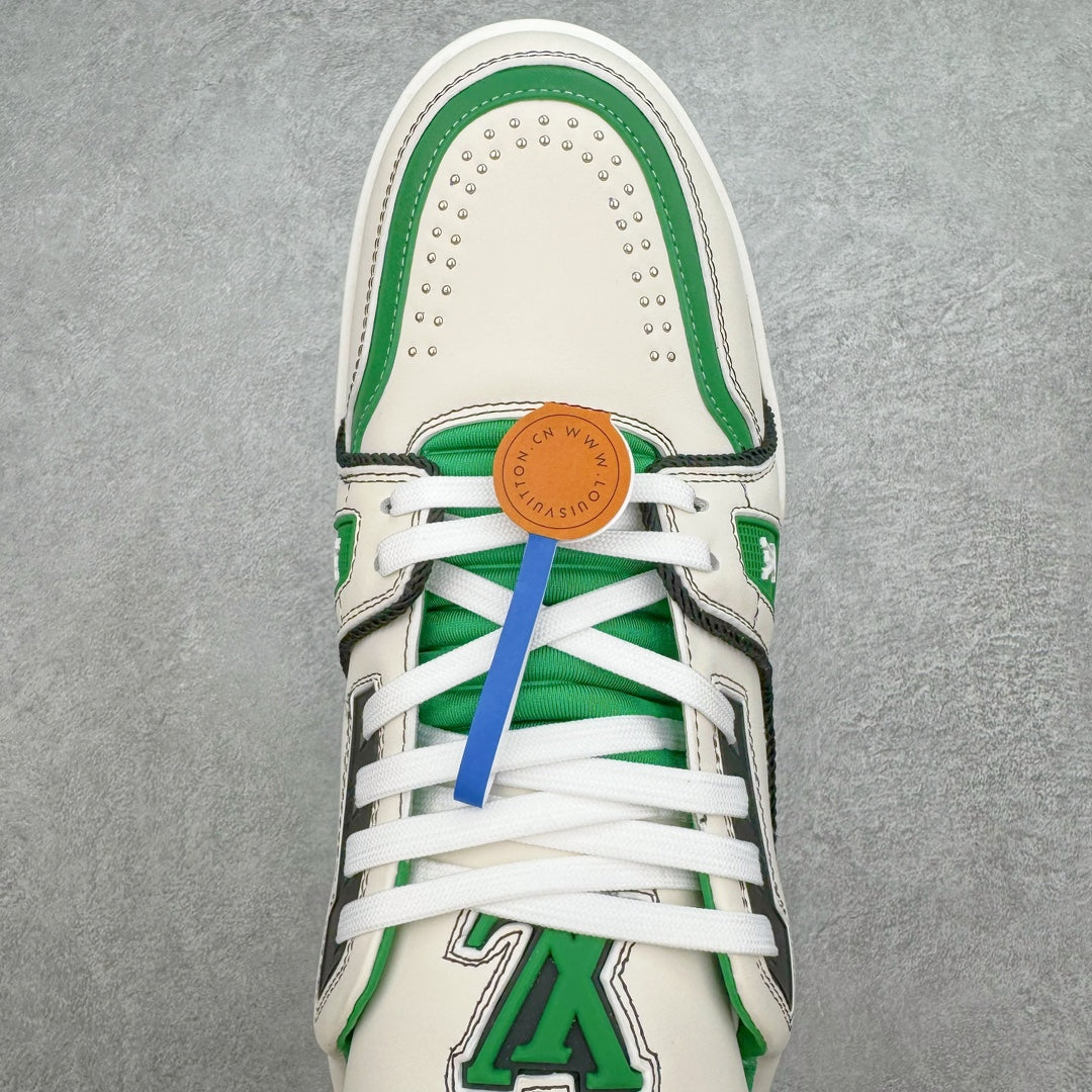 L's Green Shiny Leather Sneakers