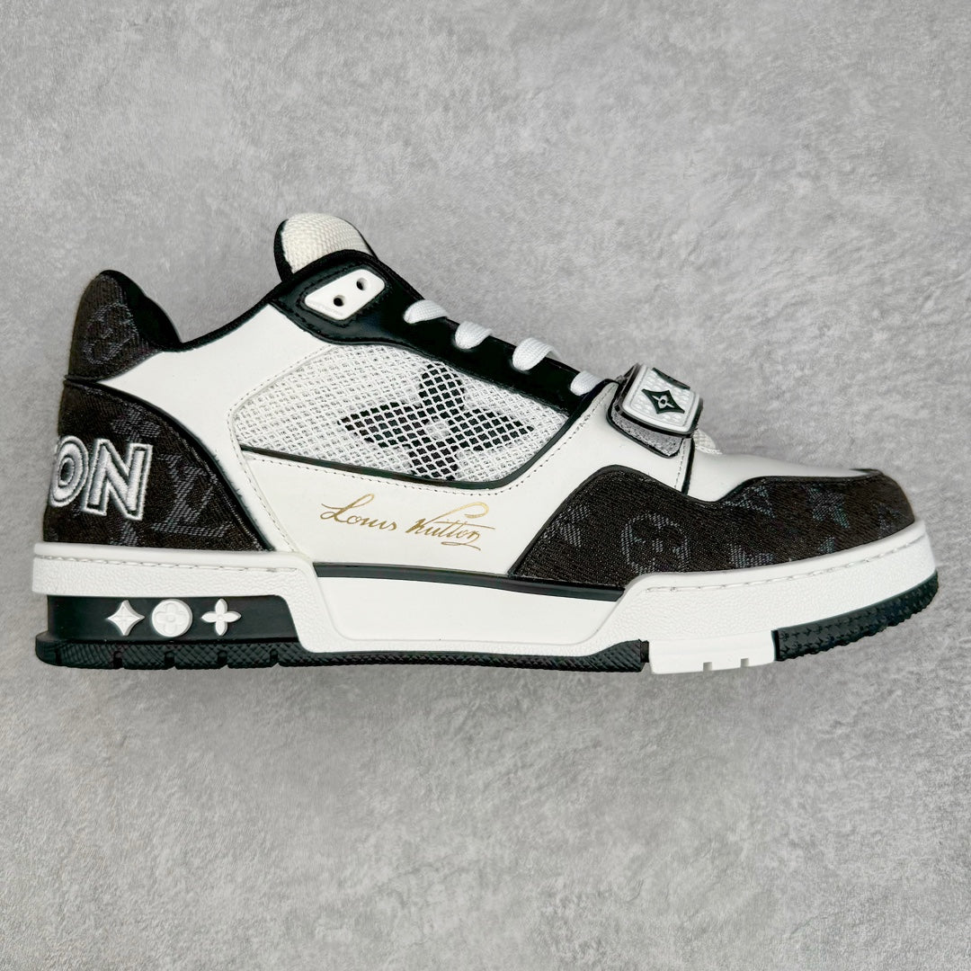 L's Black And White Pattern Breathable Sneakers