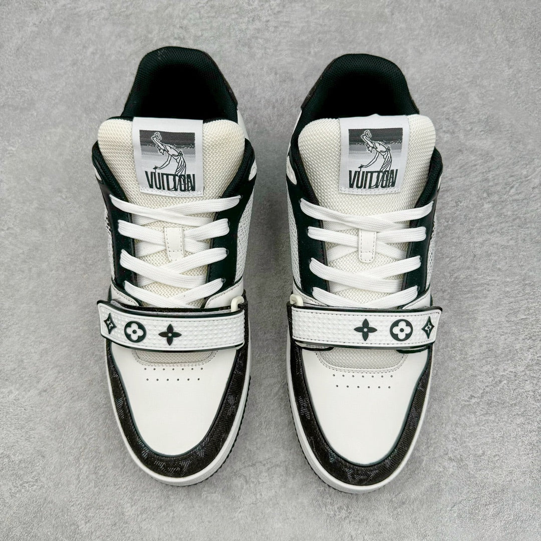 L's Black And White Pattern Breathable Sneakers